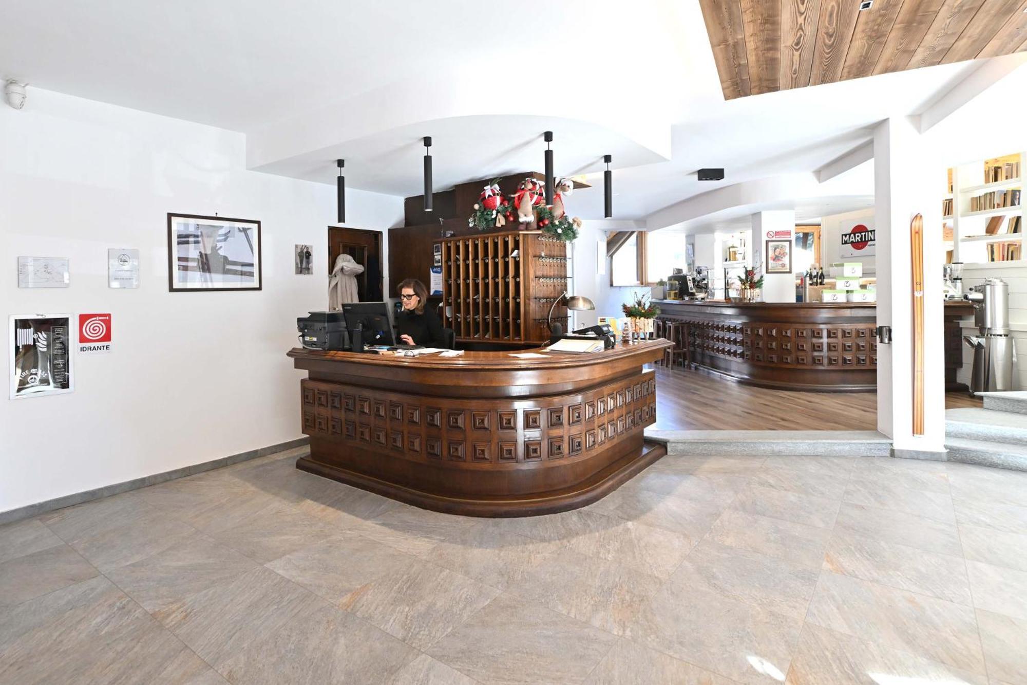 Hotel La Betulla Bardonecchia Esterno foto